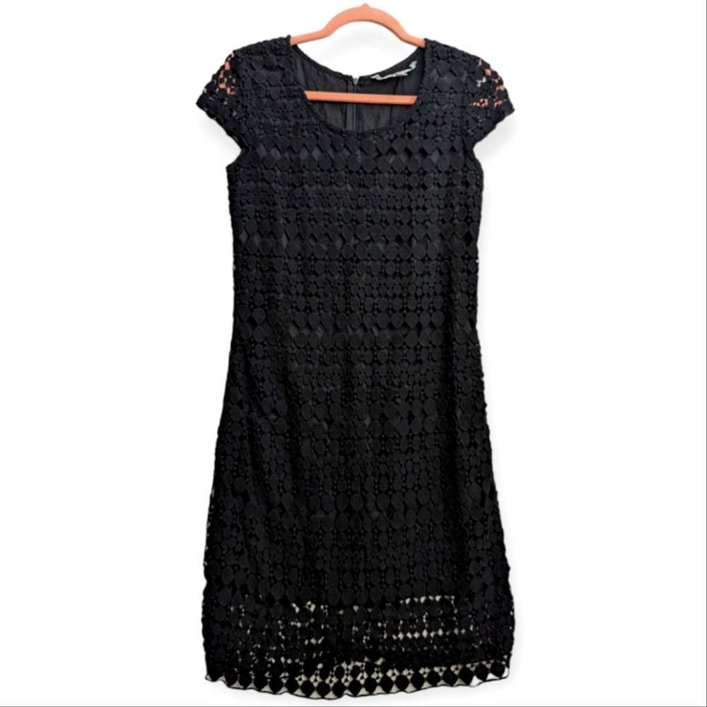 Diane Von Furstenberg Silk Crochet Dress Cap Sleeve Black Cocktail size 6